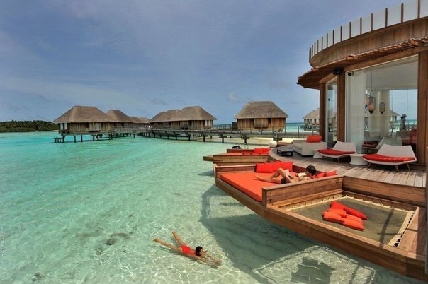 Отель на Мальдивах.