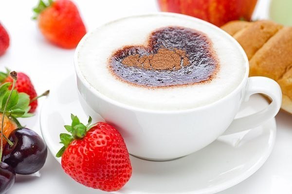 Утро добрым не бывает, если кофе в чашке нет, наливаем в чашку кофе и заходим в интернет! Желаю вам чудесного дня!)