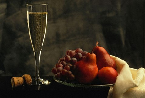 Хочу шампанского… фруктов… и последствий…))