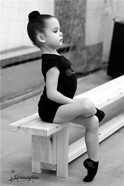 Будущая балерина:)