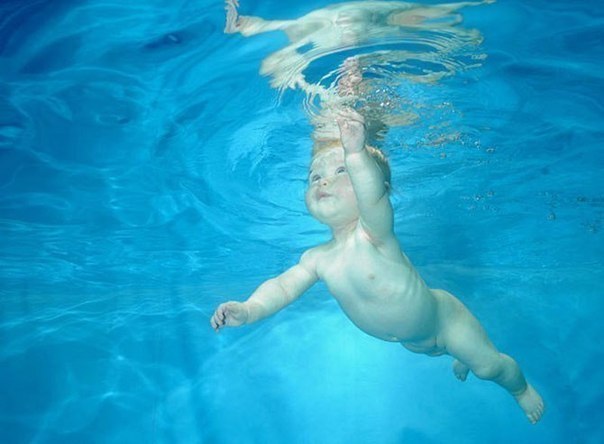 Детки под водой