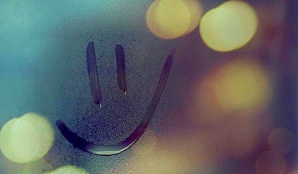 Цените тех людей, которые заставляют вас улыбаться даже в самые плохие времена. У них есть доступ к самым важным струнам вашей души.